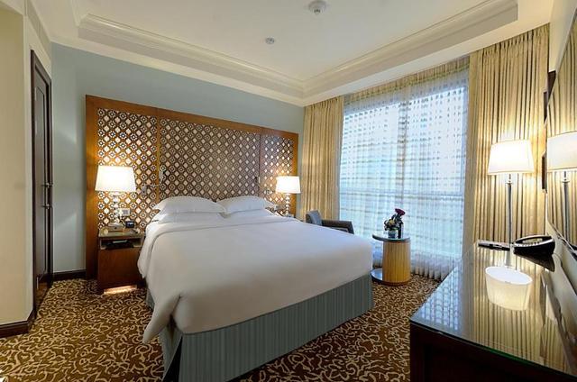 Double room with city view full double bed king size bed