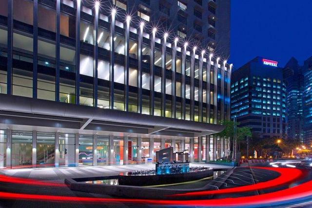 High Floor Double room full double bed king size bed